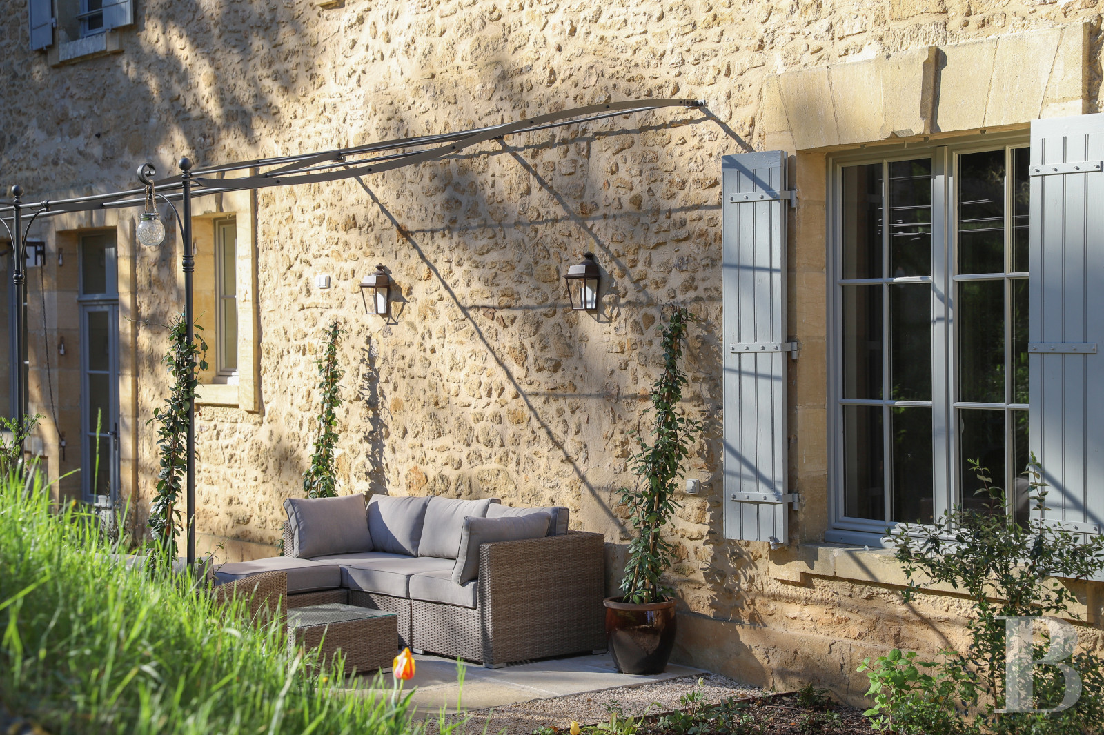 A 1920s house surrounded by a large park in the heart of Sarlat, in the Dordogne - photo  n°49